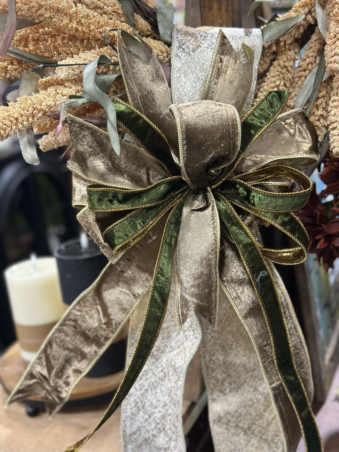 BBB Ivory Metallic Gold Olive Sash 34 X 12