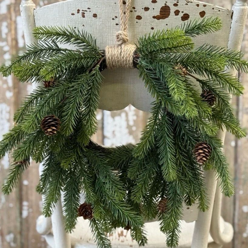 Lan 16" Angel Pine Hanging Wreath