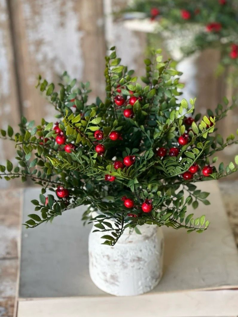 Lan 16" Lively Berry Bough Bush