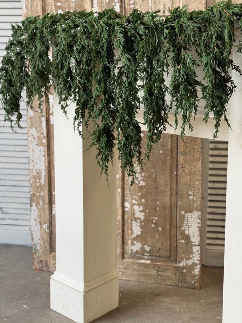 Lan 6' Emerald Falls Weeping Garland