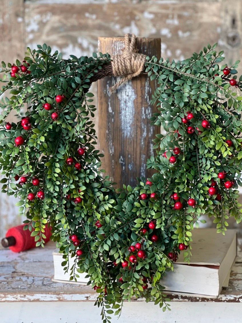 Lan 24" Lively Berry Bough Hanging Wreath