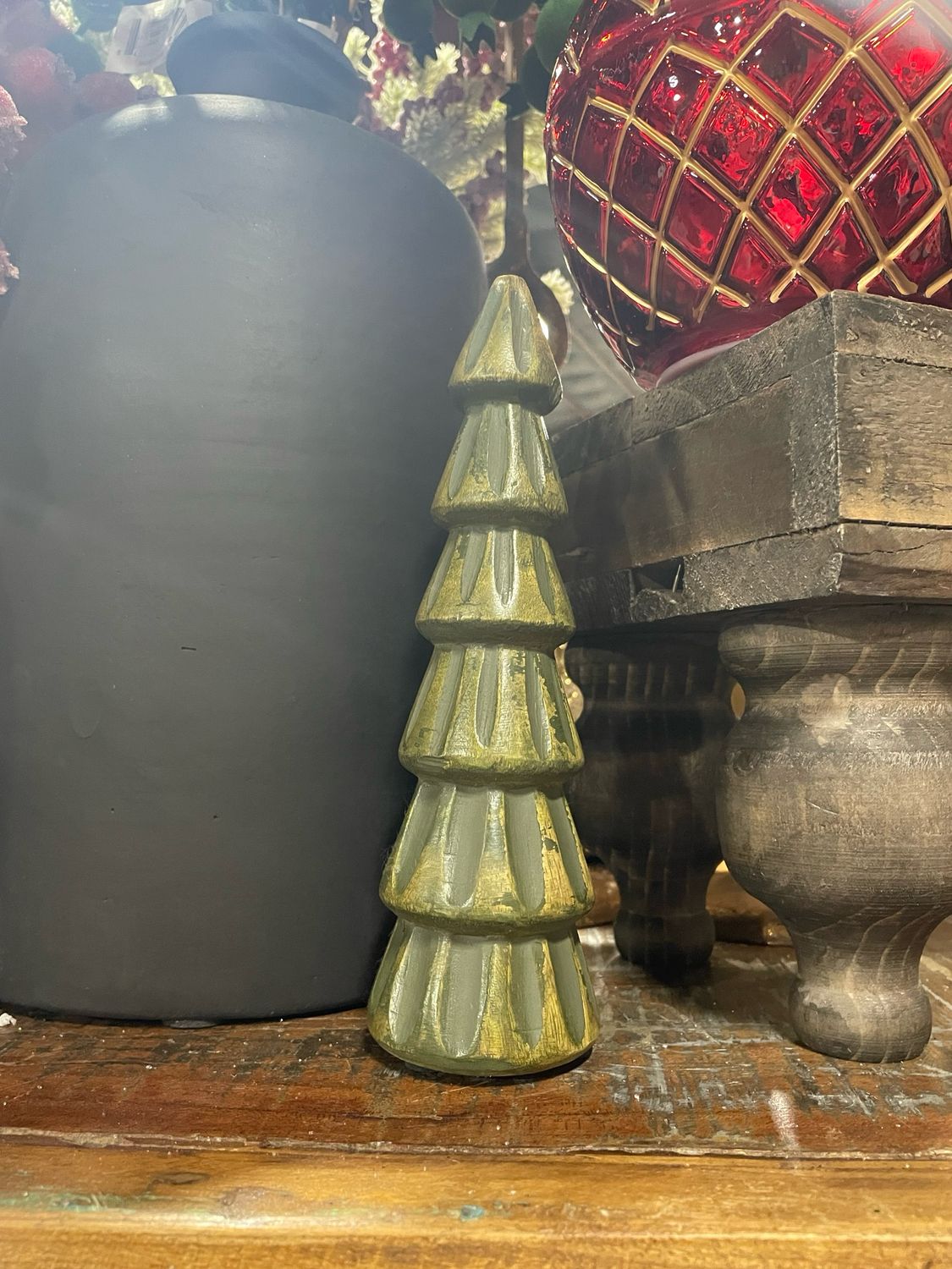 WTC Gr Tiered Tree 8.5"