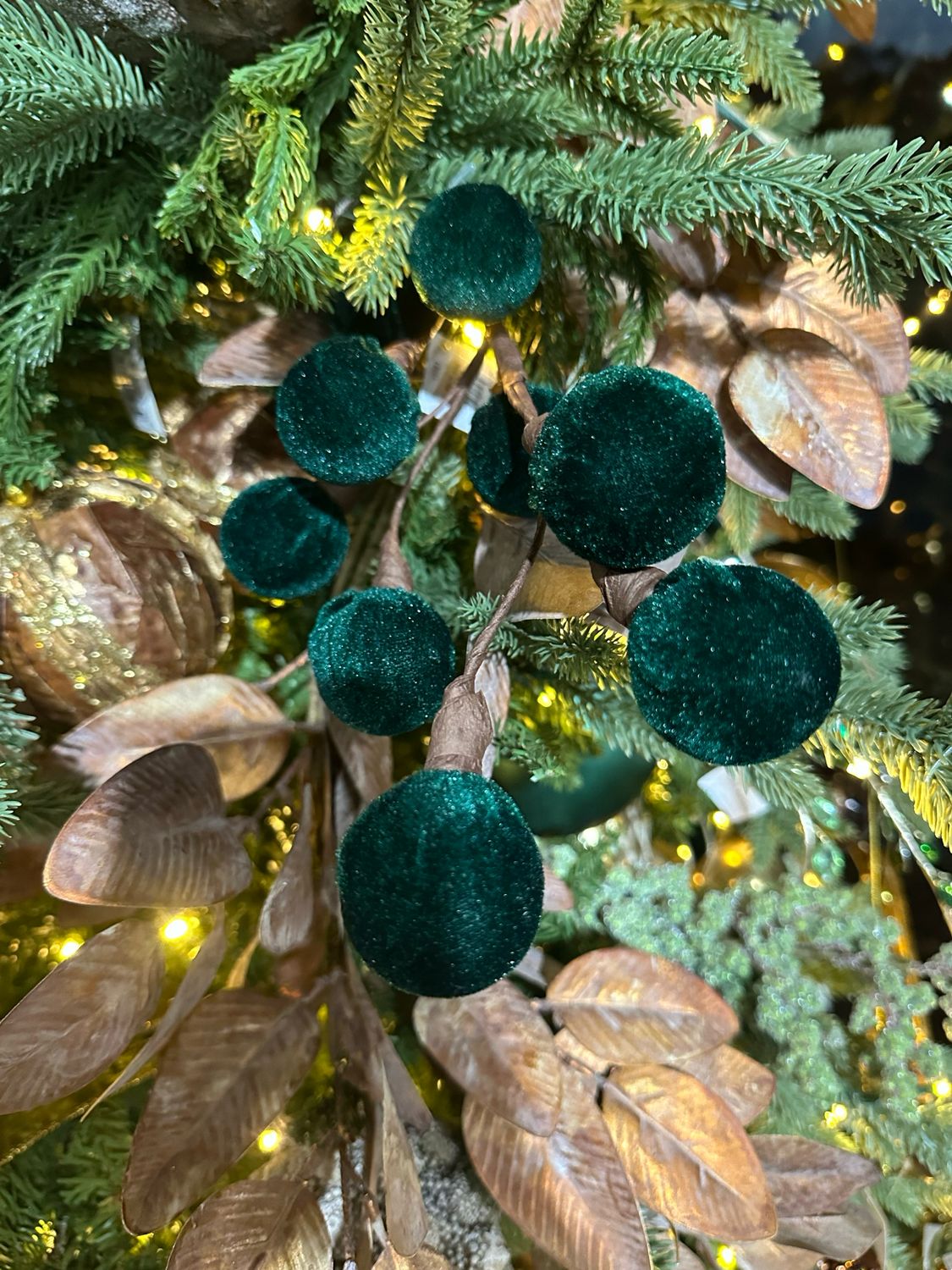 Mel 23" Green Pod Spray