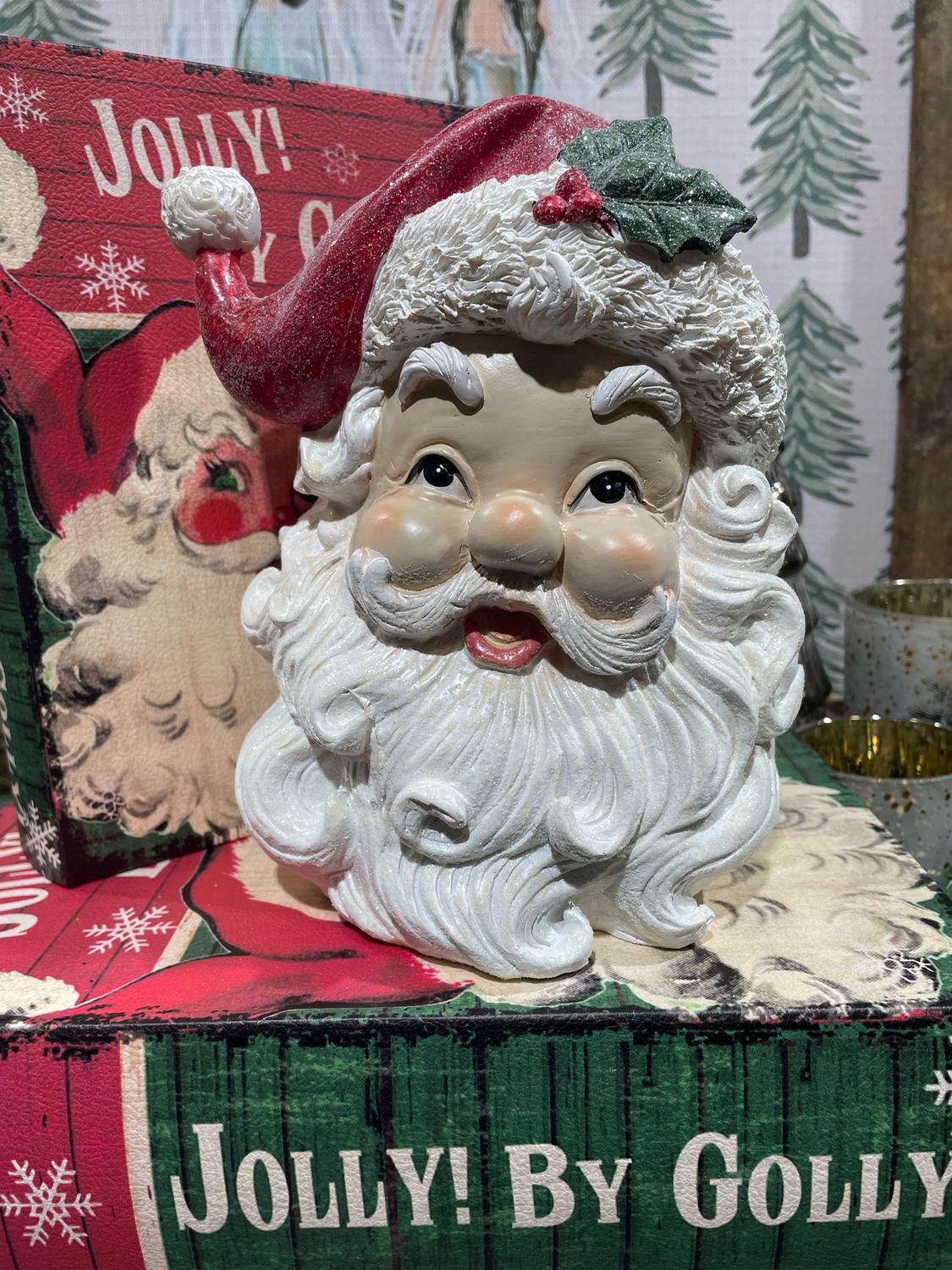 WTC Lg Resin Santa Face 8.25"