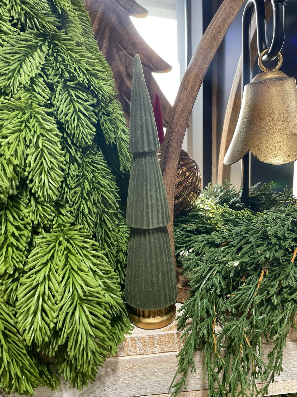 WTC 9.25" Green Tree