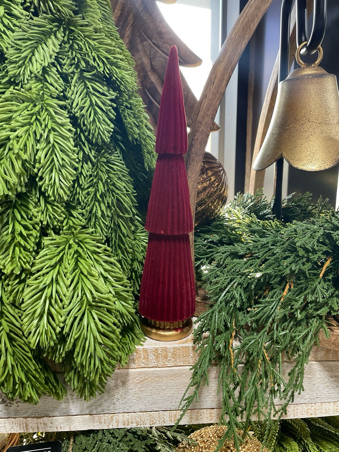 WTC 9.25" Red Tree
