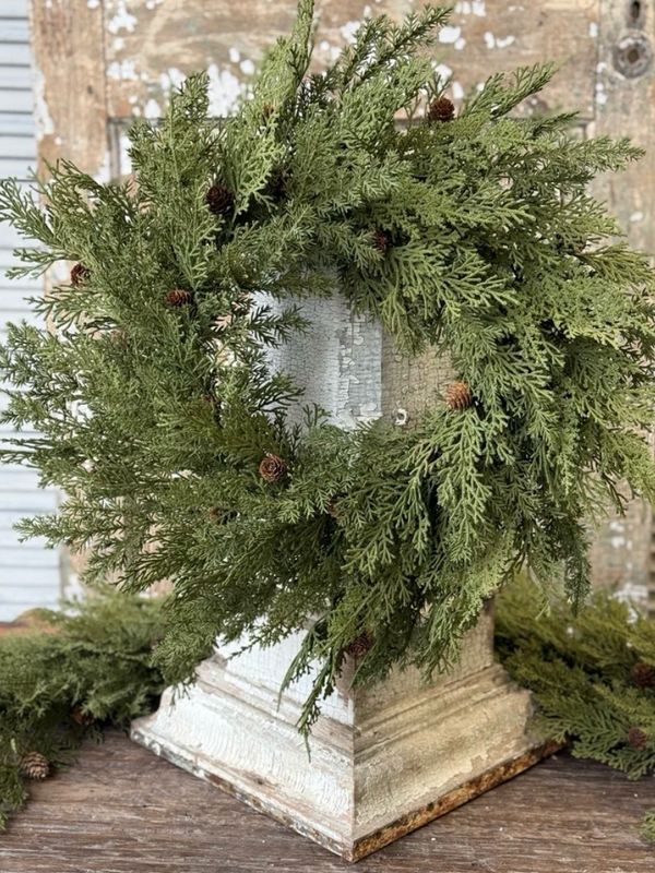 Lan 24" Sentiment Wreath