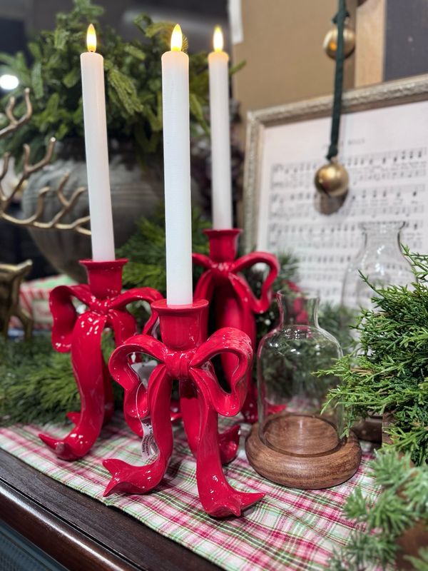 ARL Red Md 7.75" Bow Candlestick