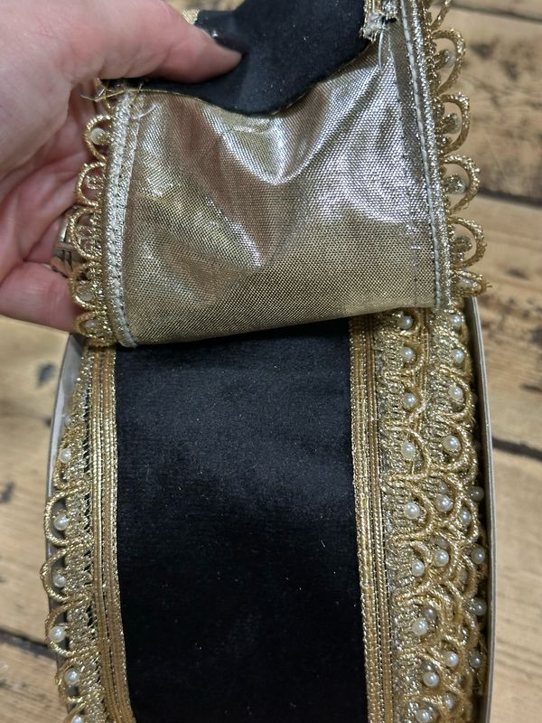 ARL 4"x10Yds Black Velvet Pearl Edge Wired Ribbon
