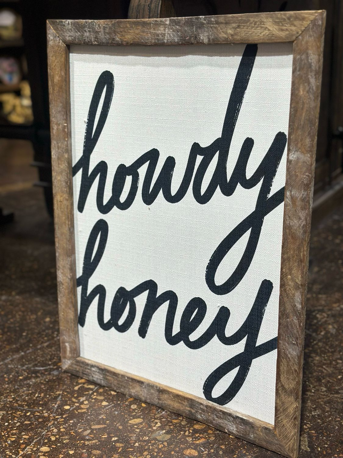 SCM 18x24 Howdy Honey