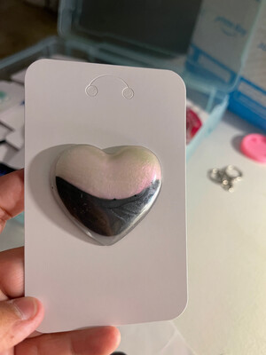 Heart Magnets - Resin - White and Black Mica Powder