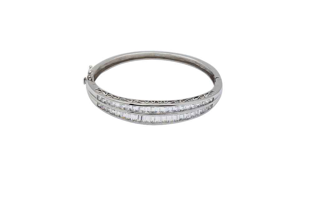 Pulsera plata con circonitas talla baguette