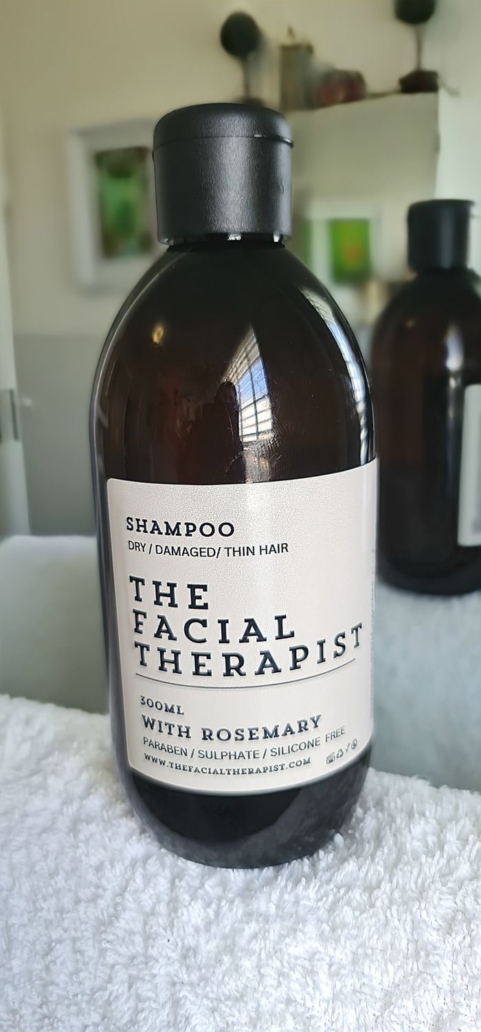 NATURAL SHAMPOO