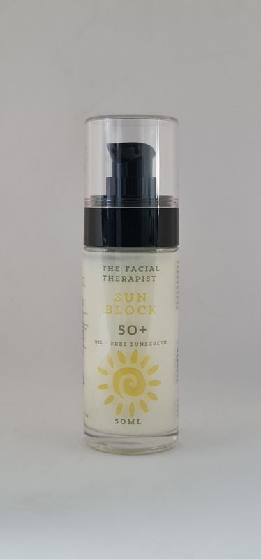 OIL - FREE 50+ SUNSCREEN