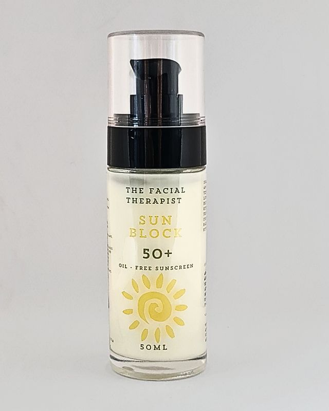 OIL - FREE 50+ SUNSCREEN