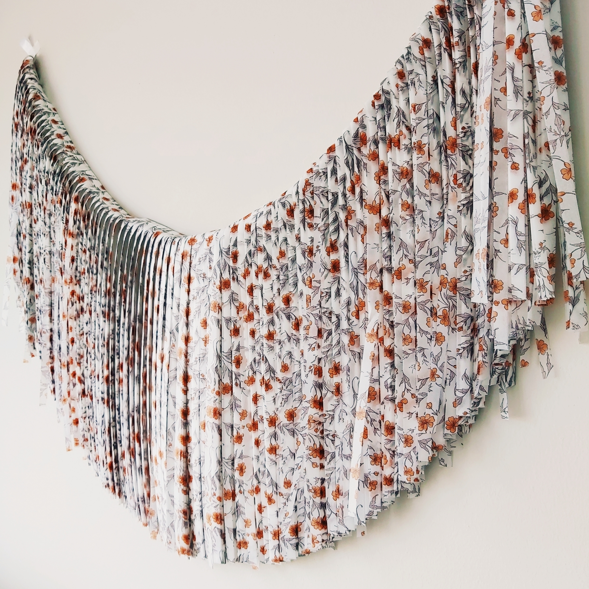 GUIRNALDA XXL JAZMÍN CALDERA