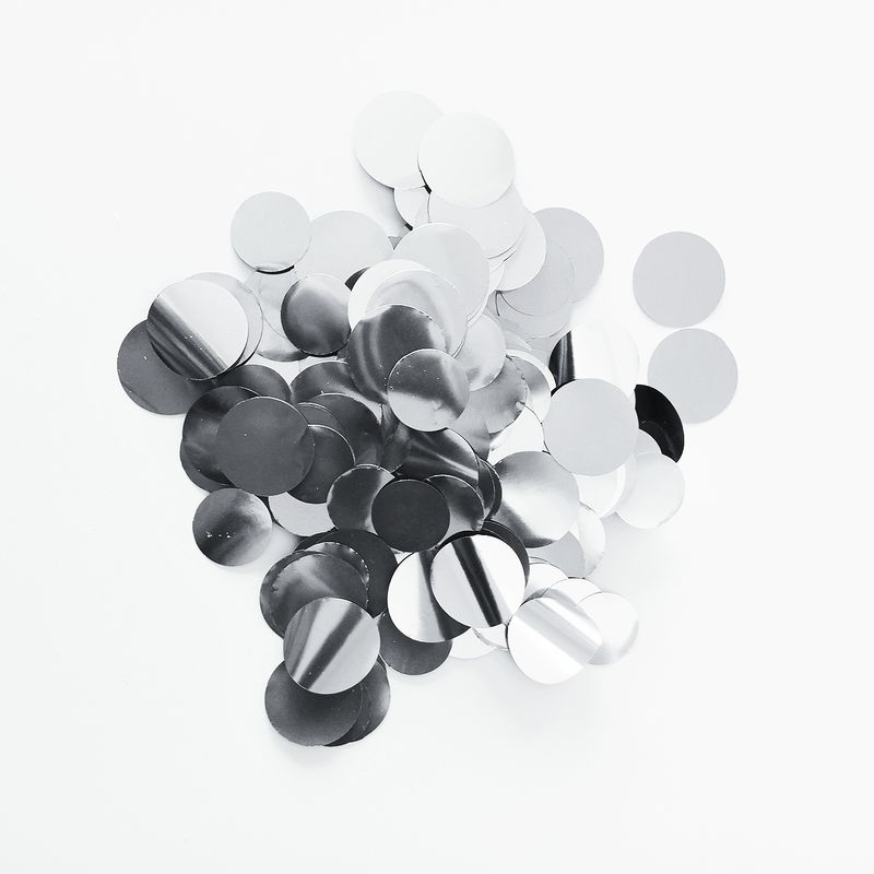 CONFETTI DE PAPEL FOIL MONOCOLOR PLATA/PLATA BRILLO 15GR Y 30GR