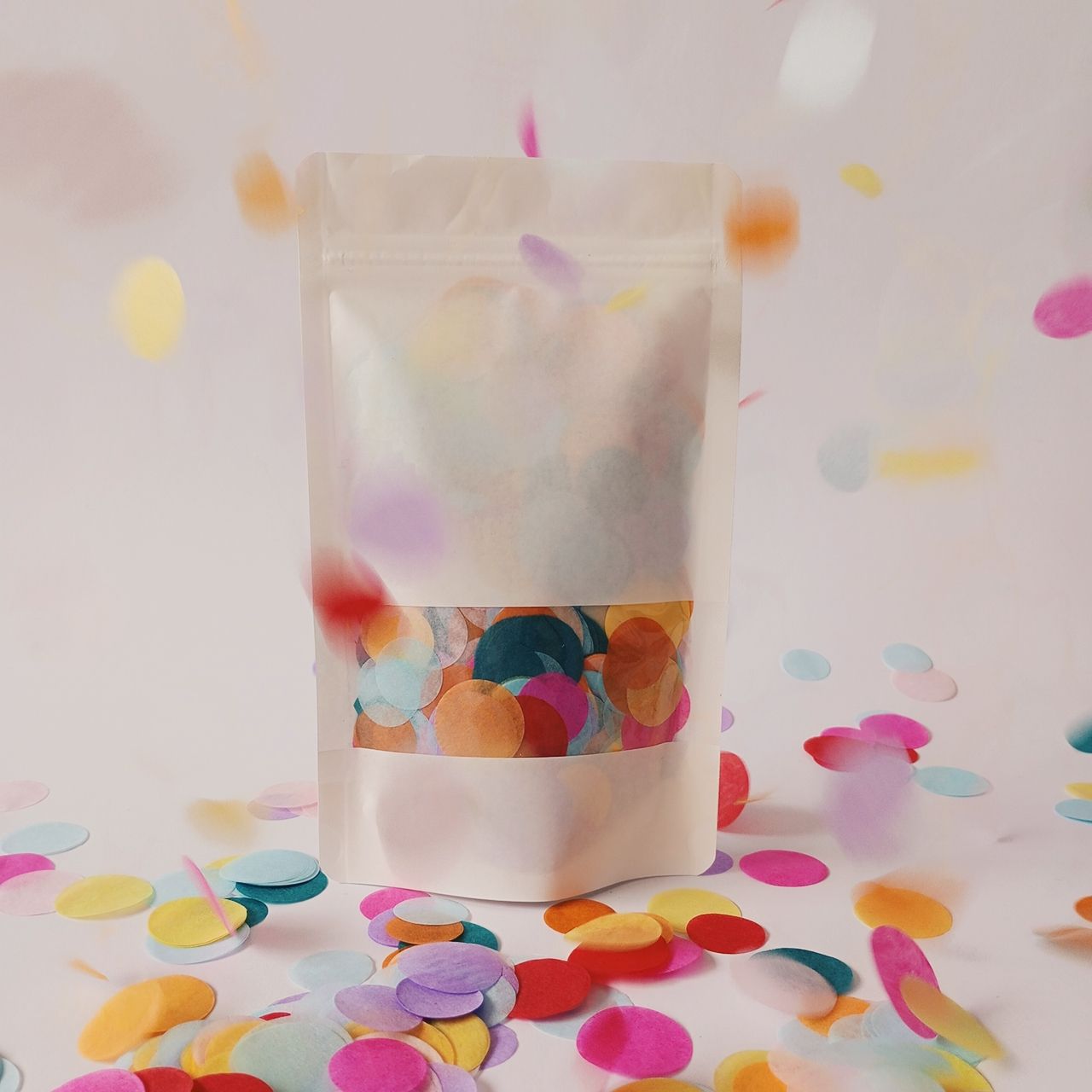 CONFETTI DE PAPEL SEDA MIX ARCOIRIS 30GR Y 250GR