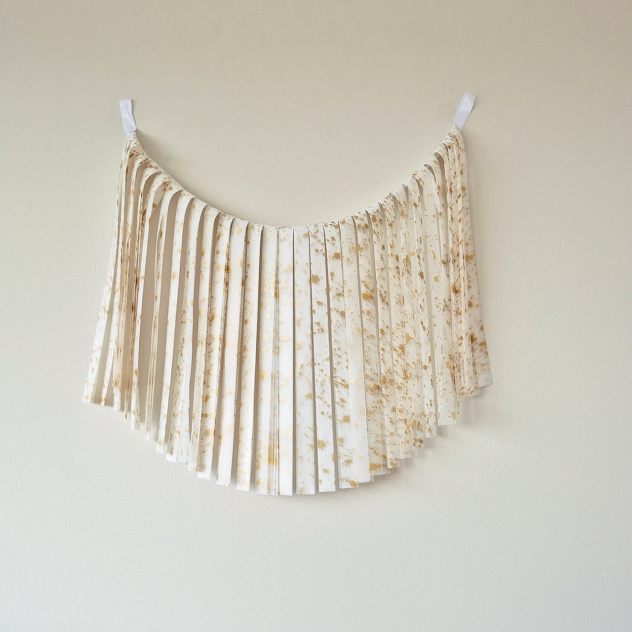 GUIRNALDA MONOCOLOR BLANCO SPLASH ORO XXL JUMBO