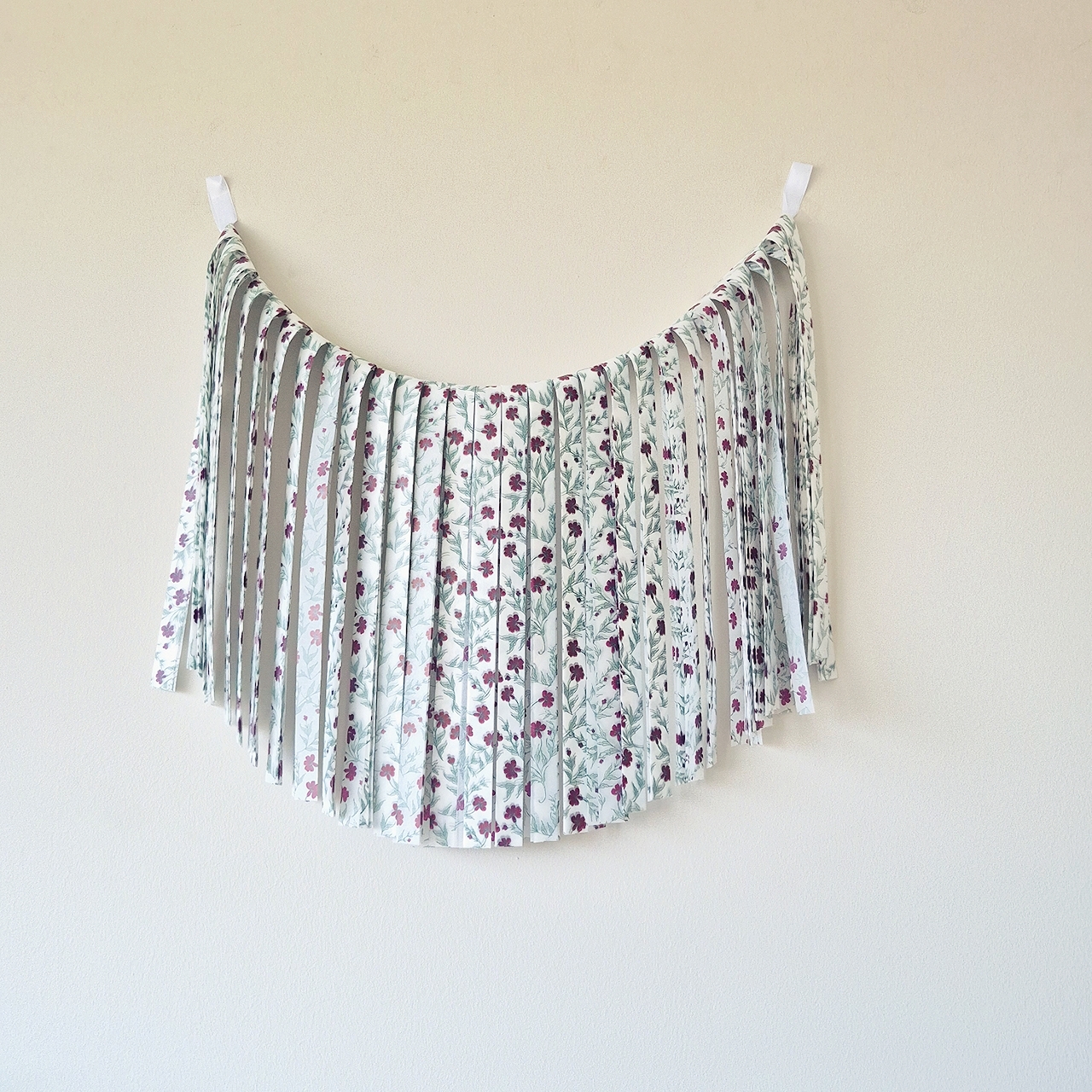 GUIRNALDA MONOCOLOR JAZMIN BURDEOS XXL JUMBO