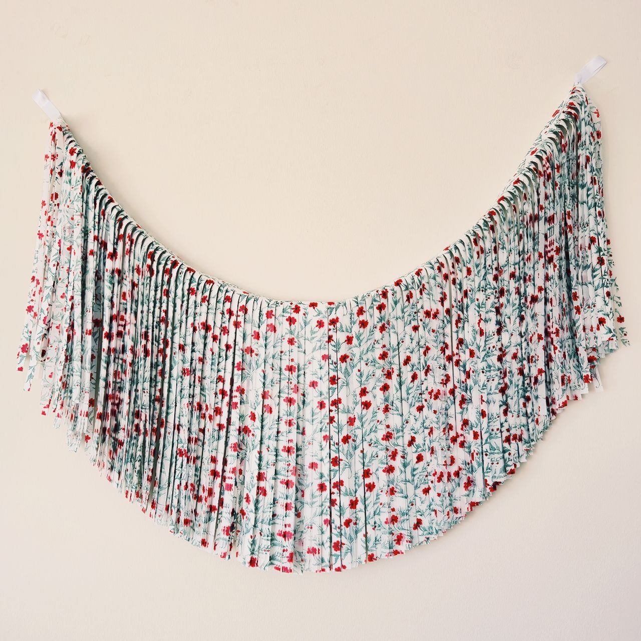 GUIRNALDA XXL JAZMÍN ROJO