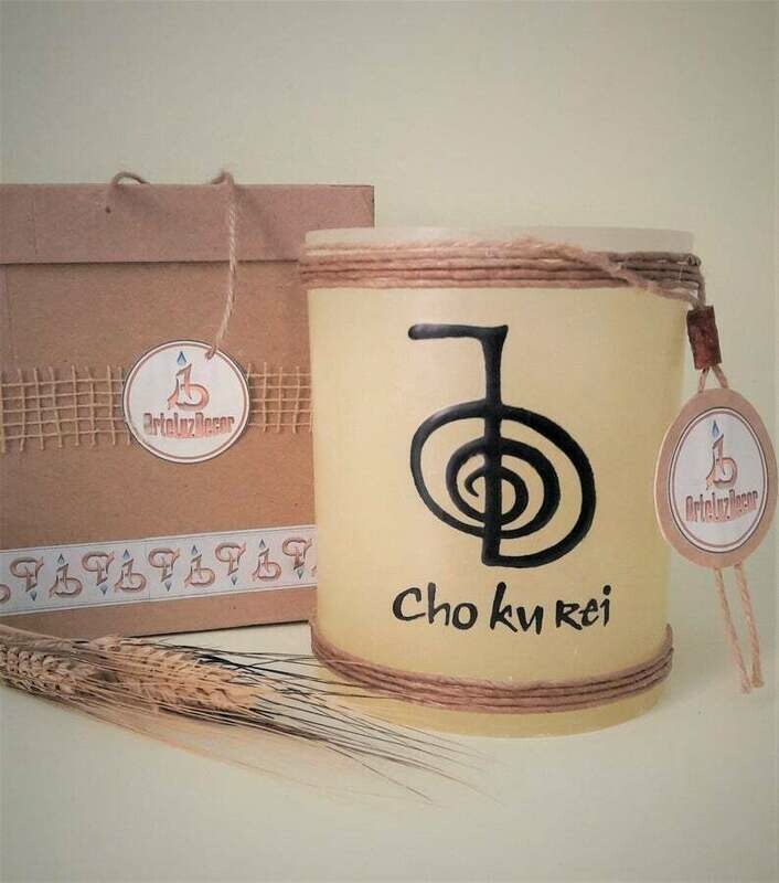 Vela hueca ETERNA o fanal redondo con símbolo &quot;COLECCIÓN REIKI&quot;