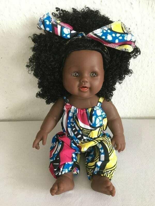 Poupée africaine, latex, afro, peint à la main, ton ami couleur chocolat