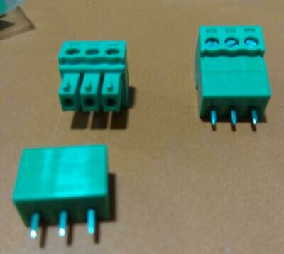 CONECTOR  12 MM - 3 TERMINALES