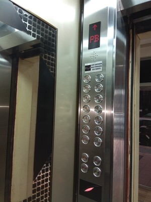 DECORACION CABINA ASCENSOR