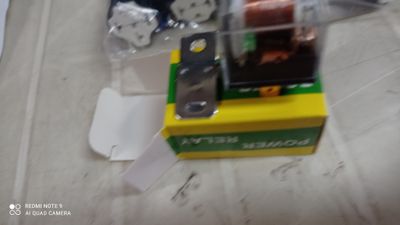 RELE 12v  5P CON LED  80 Amp.