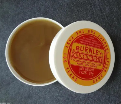 PASTA DE SOLDAR BURNLEY