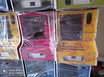 CAJON MADERA  MAQUINA JUEGO UN FICHERO