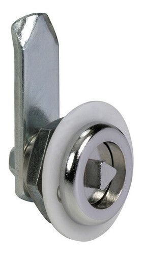 CERRADURA TRIANGULO BASICA DE PUERTA