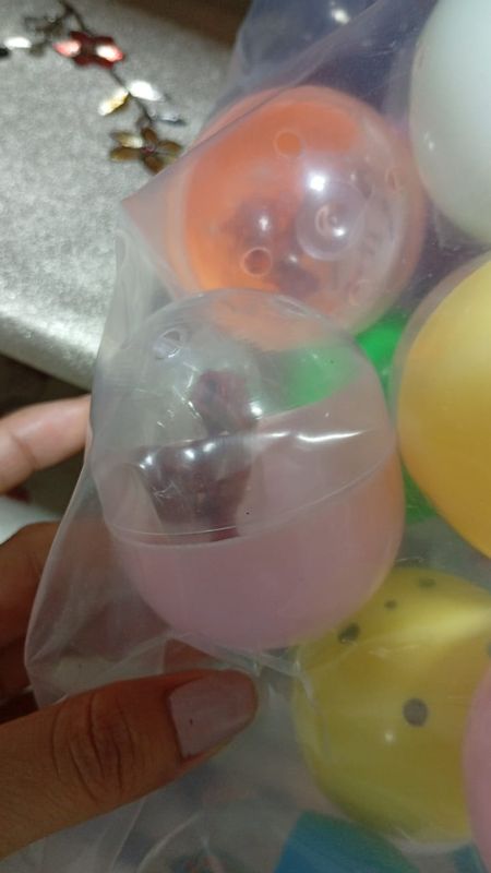 CAPSULA CON PREMIO 5.5 mm PARA MAQUINA EXPENDEDORAS TIPO HUEVO