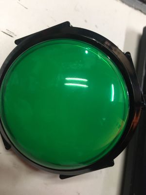 PULSADOR REDONDO 10 CM VERDE MAQUINA JUEGOS