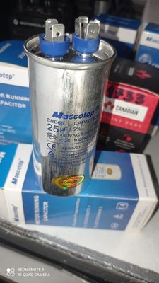 CAPACITOR 25UF / 450V