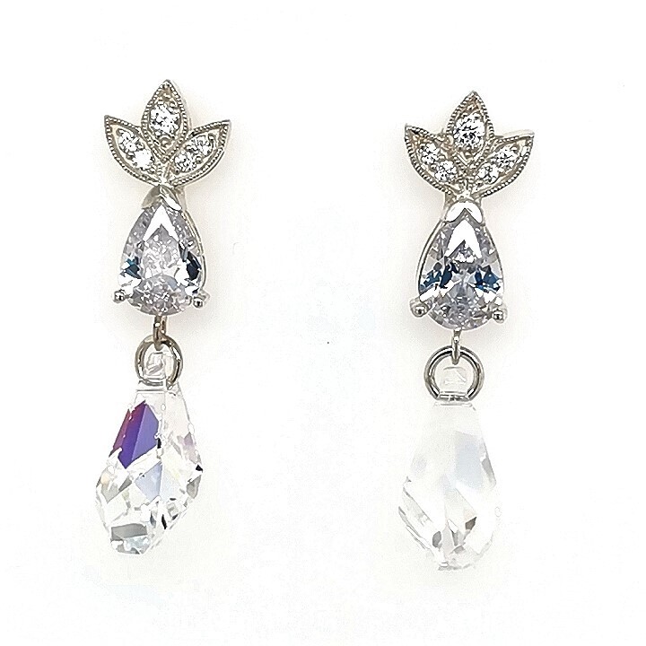 Swarovski drop earrings