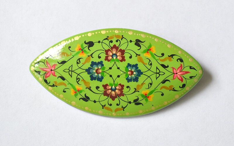 Hand-Painted Mint Green Floral Lapel Pin – Elegant, Artistic Design