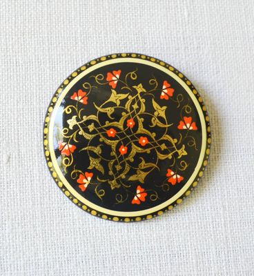 Black, Red, and Golden Round Floral Pin – A Pin That’s Hard to Resist