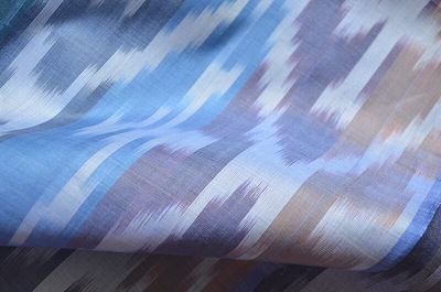 Unbeatable Elegance: Handmade Silk Ikat Scarf from Uzbekistan