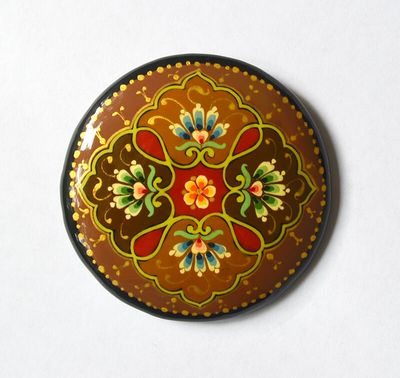 Brown Quatrefoil Hand-Painted Floral Lapel Pin – Affordable Elegance for All