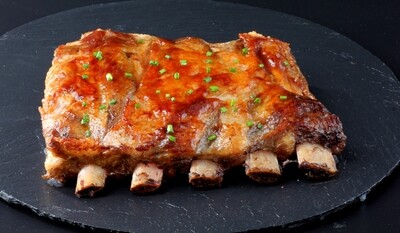 COSTILLA IBÉRICA CARNOSA PRECOCINADA A BAJA TEMPERATURA (450-550 g.)  Caja 6 unidades