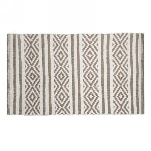 Rug Taupe And White With Fringe 