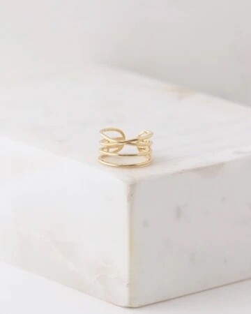 Lover&#39;s Tempo Orbit Ring 