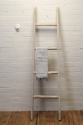 Wood Ladder Whitewash