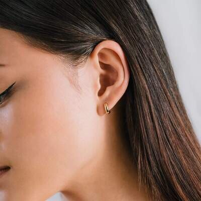 Lover's Tempo Bea 10mm Hoop Earrings