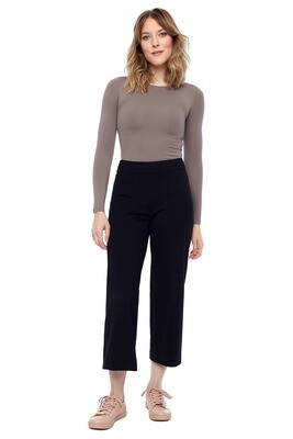 UP! Crop Gaucho Black