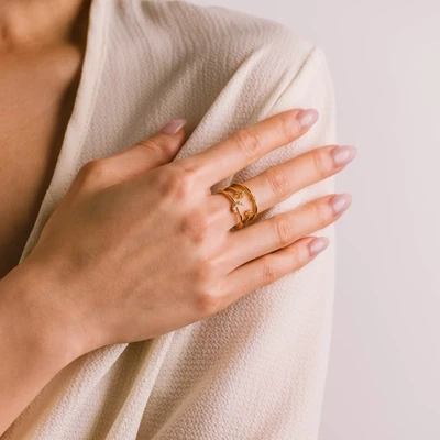 Lover's Tempo Moon Triple Band Fortuna Ring