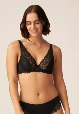 Naturana The Friday Wire Bra Black