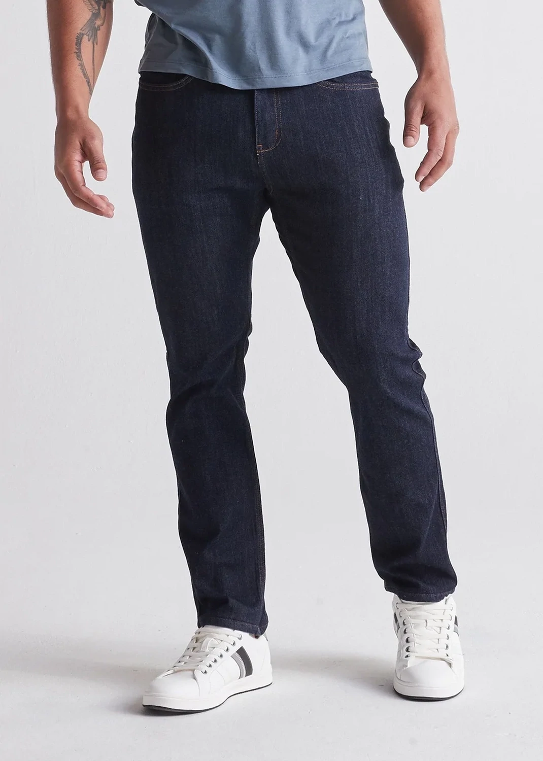 DUER Performance Denim Relaxed Taper Heritage Rinse